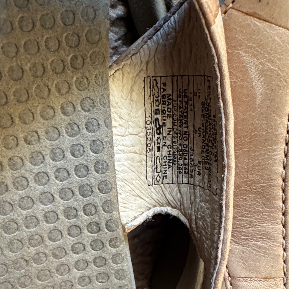 Merrell Women's Savannah Tan Thong Sandals. Size 8 - Picture 3 of 10